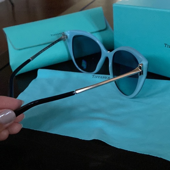 Tiffany cat eye sunglasses - Picture 3 of 7